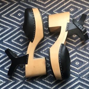 Swedish Hasbeen Krillan in Black Size 39